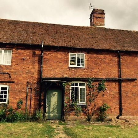 Illshaw Heath Farm Guest Lodge Hockley Heath Εξωτερικό φωτογραφία